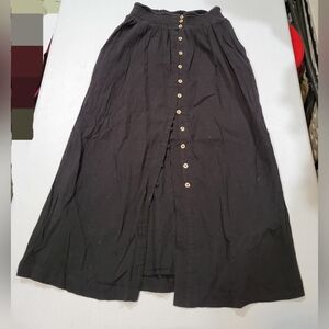 Elegant Black Button-Front Maxi Skirt